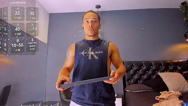 Snapshot of Bryson_Collins_ chatting on 03.18.25 Bryson Collins online show from 03.18.25