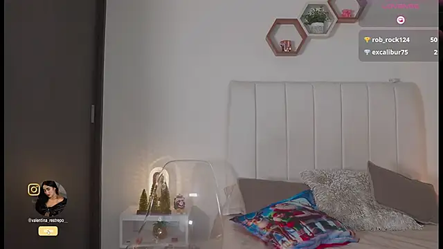 Madison evans1 online show from 12.20.25