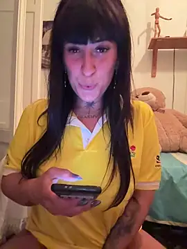 CarolaDrago online show from 04.21.26