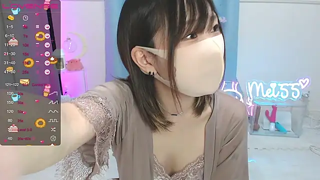 Snapshot of MEI--55 chatting on 03.19.25 MEI--55 online show from 03.19.25