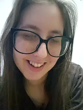 Snapshot of Sarah459 chatting on 05.27.26 Sarah459 online show from 05.27.26
