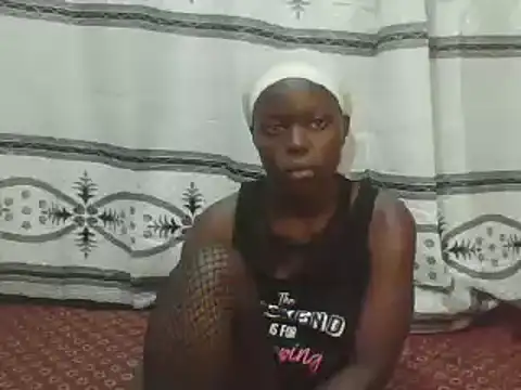 Snapshot of ebony_curvedass chatting on 11.28.25 ebony curvedass online show from 11.28.25