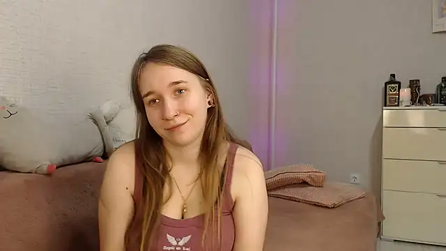 Snapshot of lovely_hayley chatting on 12.17.24 lovely hayley online show from 12.17.24