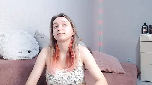 lovely hayley online show from 04.04.26