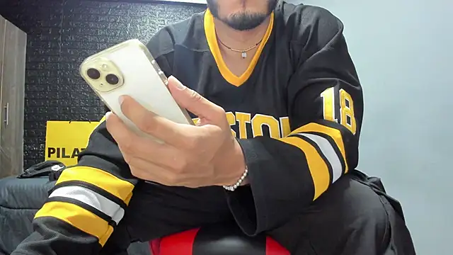 taurus boy1 online show from 10.10.25