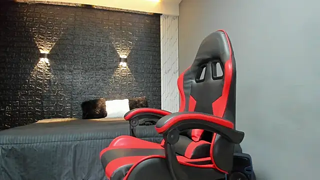 taurus boy1 online show from 10.14.25