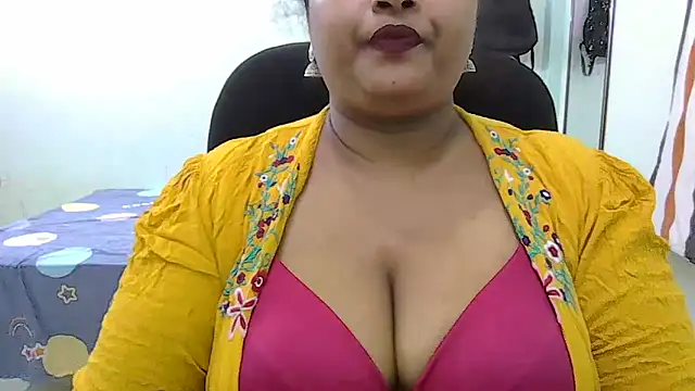 Snapshot of tamil_ureniya chatting on 01.01.25 tamil ureniya online show from 01.01.25