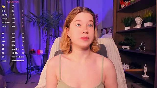 PollyHathor online show from 09.28.25