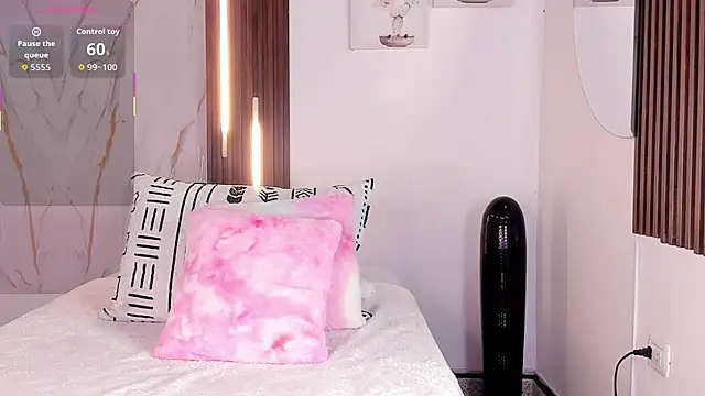 mia six66 online show from 12.02.25