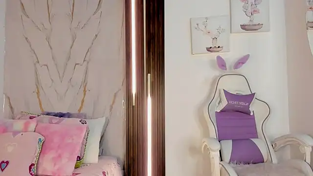 mia six66 online show from 02.10.26