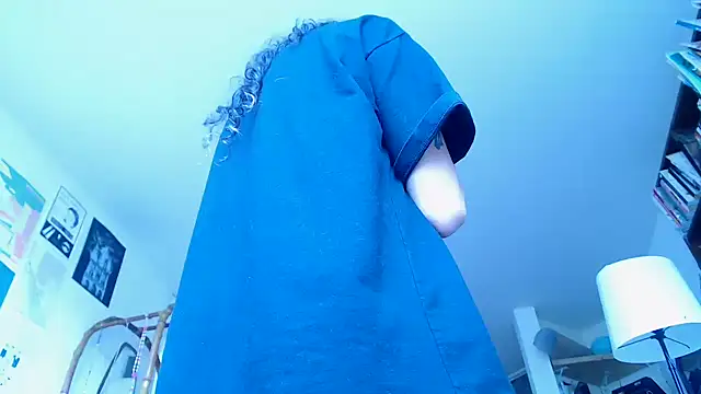 Snapshot of Zafiro_subversiva chatting on 01.26.25 Zafiro subversiva online show from 01.26.25