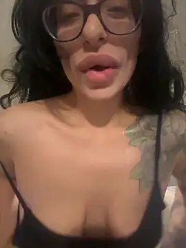 myloveforyouu online show from 11.26.25