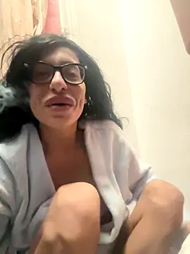 myloveforyouu online show from 11.28.25