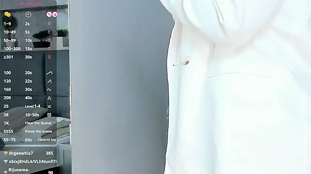 Salome Diaz  online show from 02.27.25