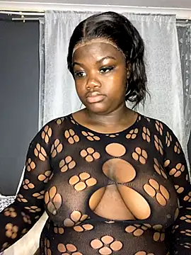 Snapshot of HornyxLadie chatting on 11.07.25 HornyxLadie online show from 11.07.25