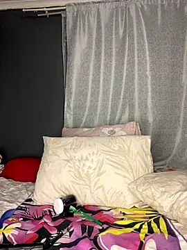 Snapshot of HornyxLadie chatting on 11.08.25 HornyxLadie online show from 11.08.25