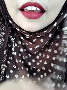 Snapshot of Indian-Nazia chatting on 05.25.26 Indian-Nazia online show from 05.25.26