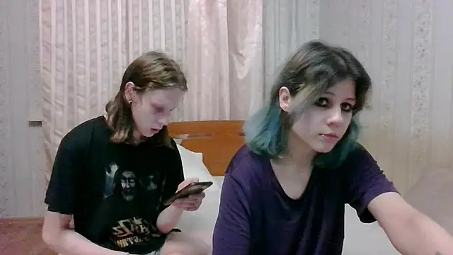 Snapshot of Crystal_Love_Porn chatting on 12.09.24 Crystal Love Porn online show from 12.09.24