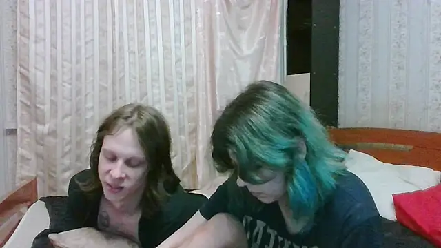 Snapshot of Crystal_Love_Porn chatting on 12.28.24 Crystal Love Porn online show from 12.28.24