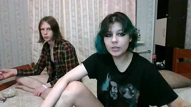Snapshot of Crystal_Love_Porn chatting on 02.01.25 Crystal Love Porn online show from 02.01.25