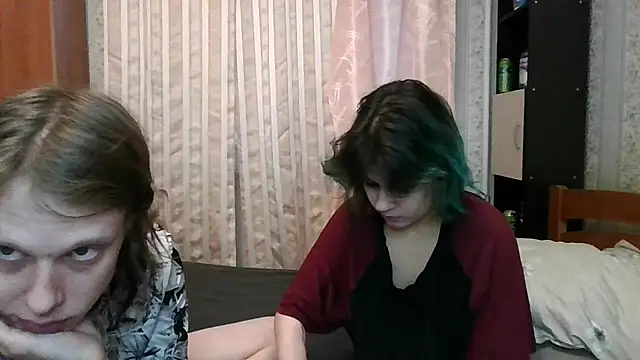 Snapshot of Crystal_Love_Porn chatting on 02.14.25 Crystal Love Porn online show from 02.14.25