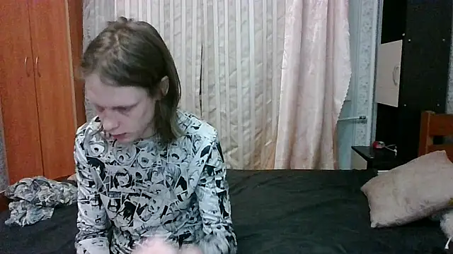 Snapshot of Crystal_Love_Porn chatting on 02.26.25 Crystal Love Porn online show from 02.26.25