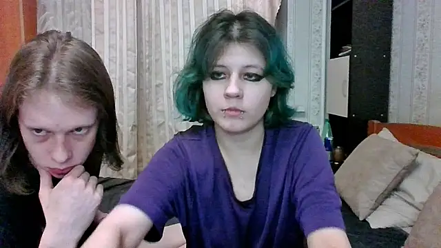 Snapshot of Crystal_Love_Porn chatting on 03.02.25 Crystal Love Porn online show from 03.02.25