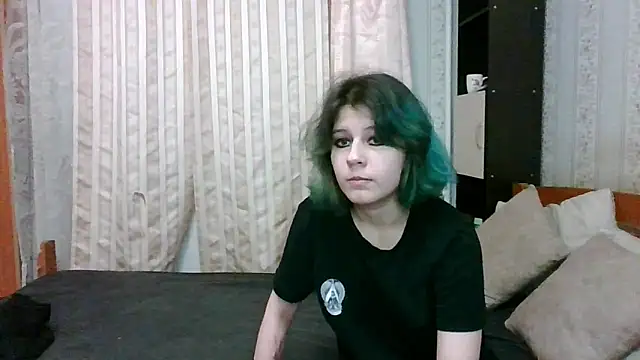 Snapshot of Crystal_Love_Porn chatting on 03.14.25 Crystal Love Porn online show from 03.14.25