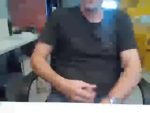 Raimundo1971 online show from 11.13.25