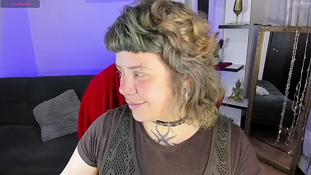 Sabrina scarlett online show from 11.16.25