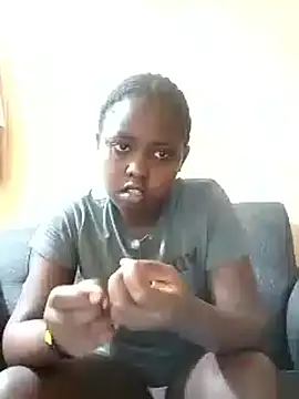 Sweetcecie01 online show from 11.12.25