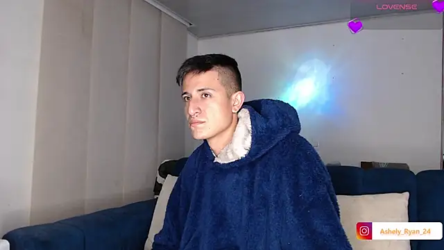 ashely ryan24 online show from 01.06.26