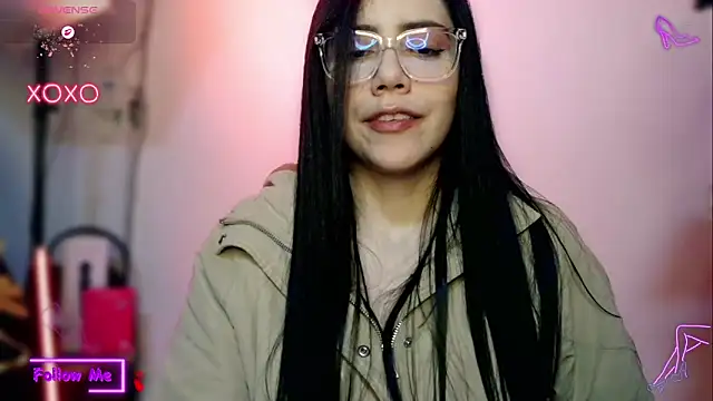 LauGrayJ online show from 11.20.25