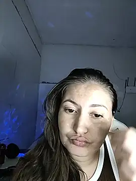 Snapshot of dani123unica chatting on 02.24.26 dani123unica online show from 02.24.26