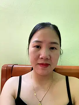 Baby-sexy96 online show from 10.28.25