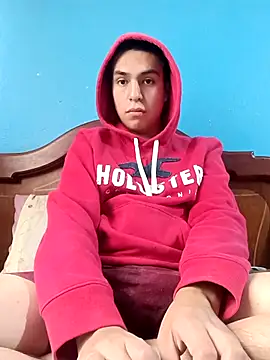 Snapshot of ShelaoMarsen chatting on 10.26.25 ShelaoMarsen online show from 10.26.25