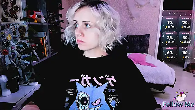 NaniMoore online show from 10.30.25