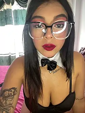 Snapshot of Dulce-diosa chatting on 02.14.25 Dulce-diosa online show from 02.14.25