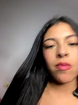 Snapshot of Dulce-diosa chatting on 09.21.25 Dulce-diosa online show from 09.21.25