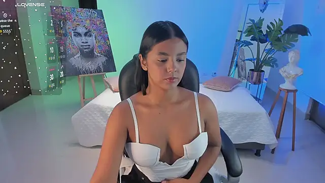 JANYLOVE   online show from 12.19.25