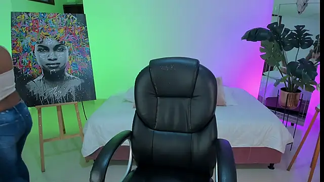 Snapshot of JANYLOVE__ chatting on 02.25.26 JANYLOVE online show from 02.25.26