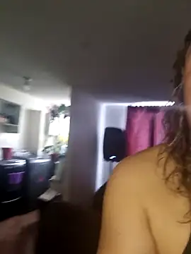 kitty 84 online show from 11.21.25