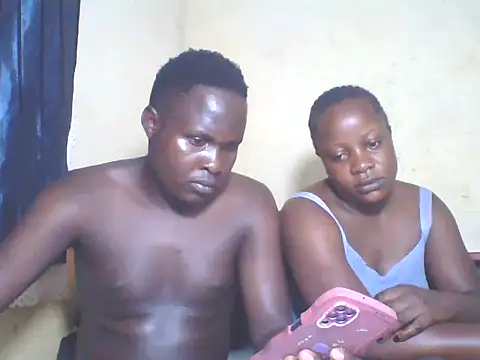 Snapshot of Dark_Queenchocolate chatting on 10.19.25 Dark Queenchocolate online show from 10.19.25