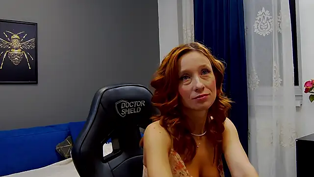 AnneHove online show from 02.07.25