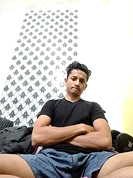 Snapshot of Indiandaddy11 chatting on 11.05.25 Indiandaddy11 online show from 11.05.25