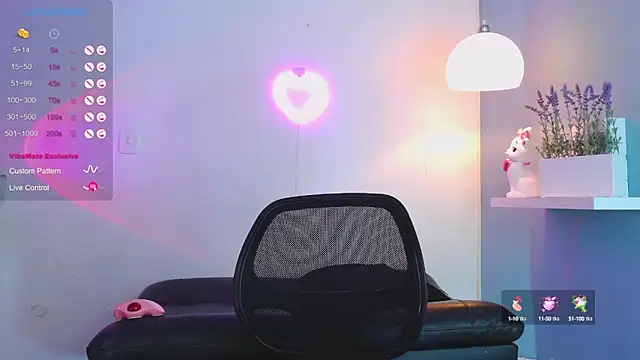 Snapshot of catalina__lovers chatting on 03.12.25 catalina  lovers online show from 03.12.25