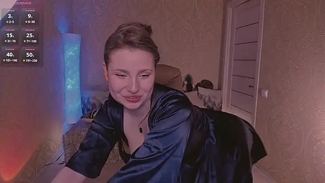 Eesmaaarrr online show from 12.28.24