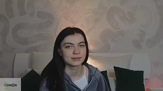 Snapshot of katty__cat chatting on 01.24.25 katty cat online show from 01.24.25