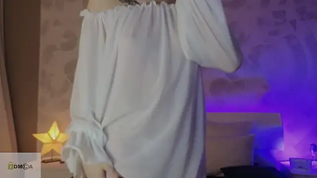 Snapshot of katty__cat chatting on 02.07.25 katty cat online show from 02.07.25