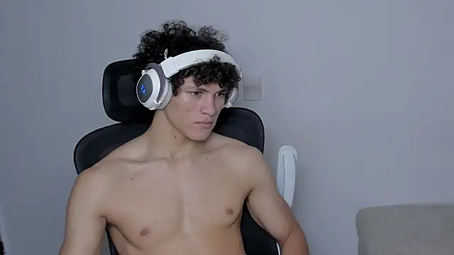 laurent nova online show from 11.08.25